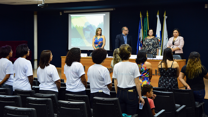 mesa de abertura composta por Francisco Sobral, Grazielle Pereira, Maylta dos Anjos e Débora Ricio